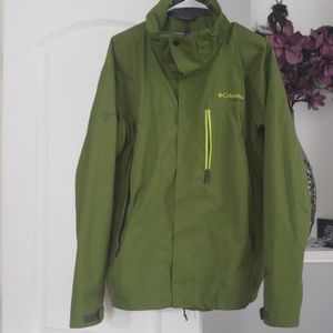 Columbia Titanium waterproof size L